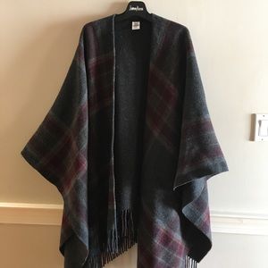 Theory wool blend plaid cape/ shawl M/L